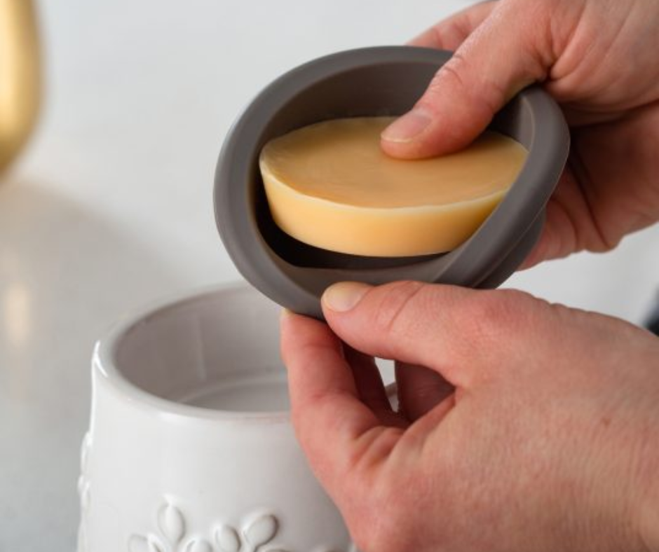 Black Dipped Flip Dish Wax Warmer