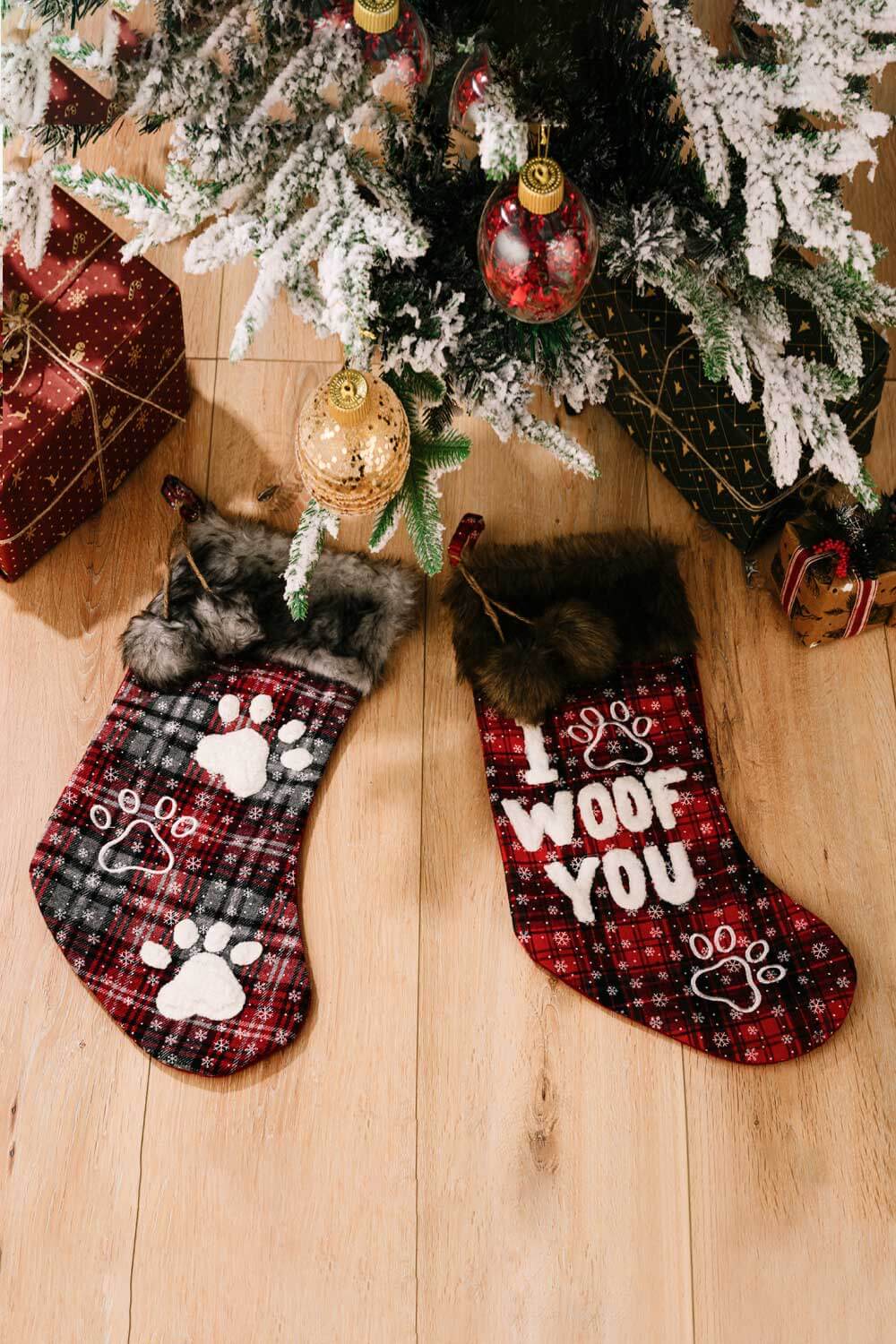 2-Pack Plush Christmas Stockings - Candle Divas